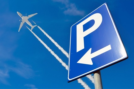 Groupon - 3, 7 Of 14 Dagen Valet Parking Op Schiphol Bij Euroland Parking (Vanaf € 24)