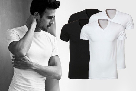 Groupon - 4 of 8 basic Ten Cate T-shirts voor heren - wit of zwart