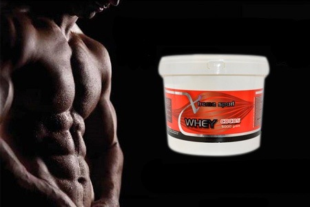 Groupon - 5 of 10 kg. Xtreme Sport Whey eiwitpoeder voor shakes - banaan, vanille of aardbei