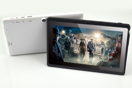 Groupon - Android 4.1-tablet met 7-inch scherm, 4 GB en naar keuze een hoesje (vanaf € 69,95)