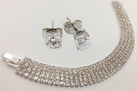 Groupon - Armband met 280 SWAROVSKI ELEMENTS incl. een paar bijpassende oorbellen Groupon - Armband met 280 SWAROVSKI ELEMENTS incl. een paar bijpassende oorbellen