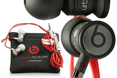 Groupon - Beats by Dre in-ear koptelefoon