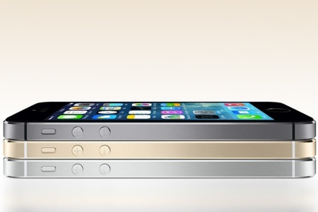 Groupon - Gloednieuwe iPhone 5S van 16 GB - in grijs, zilver- of goudkleur (gratis bezorgd)