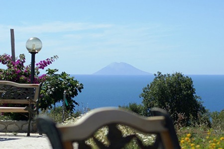 Groupon - Meerkeuzedeal: Accommodatie Voor Een Week Met 4 Personen In Agriturismo Ninea (Italië) Bij Enotria Travel (Waarde Tot € 784) Groupon - Meerkeuzedeal: Accommodatie Voor Een Week Met 4 Personen In Agriturismo Ninea (Italië) Bij Enotria Travel (Waarde Tot € 784)
