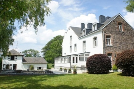 Groupon - Romantiek Op Ardense Wijze: 1 Of 2 Nachten Voor 2 In La Maison
De Maître + Ontbijt, Fles Cava, Optioneel Gastronomisch
Diner En Meer (Vanaf € 37 P.p.) Groupon - Romantiek Op Ardense Wijze: 1 Of 2 Nachten Voor 2 In La Maison
De Maître + Ontbijt, Fles Cava, Optioneel Gastronomisch
Diner En Meer (Vanaf € 37 P.p.)