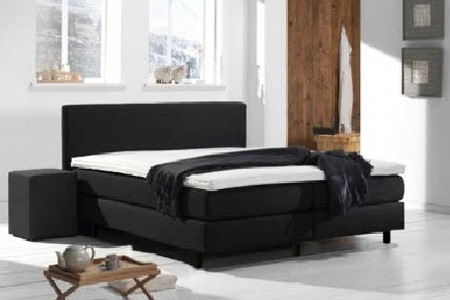 Groupon - Slaap Als Een Vorst: Boxspring Van Scandic Bedden Incl.
Gratis Levering, 2 Kussens En Foam Topper (Vanaf € 399)