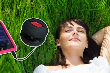 Groupon - Speaker Voor Je Iphone, Ipad Of Mp3-speler Van Callium (Waarde € 34,95)