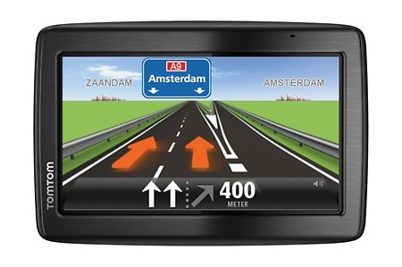 Groupon - TomTom VIA 135M GPS