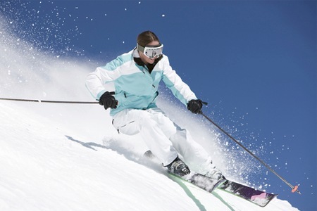 Groupon - Vier Uur Skiën Of Snowboarden Inclusief Materiaalhuur Of Een Jaarabonnement Bij De Uithof In Den Haag (Vanaf € 16)