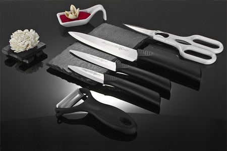Groupon - Vijfdelige keramische messenset (€ 26,95, incl. verzendkosten) Groupon - Vijfdelige keramische messenset (€ 26,95, incl. verzendkosten)