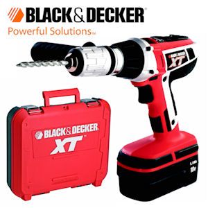 iBood - Black & Decker 18 Volt Klopboor met Twee Accu’s en Snellader in Koffer (Recertified As New)