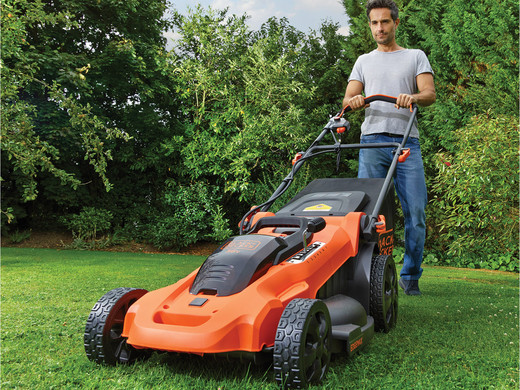iBood Home & Living - BLACK+DECKER grasmaaier + 2 36V Li-ion Accu?s iBood Home & Living - BLACK+DECKER grasmaaier + 2 36V Li-ion Accu?s