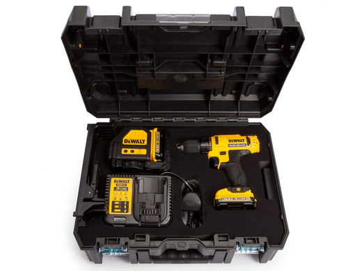 iBood Home & Living - Dewalt DCK215D2T accuschroefboormachine & laser iBood Home & Living - Dewalt DCK215D2T accuschroefboormachine & laser