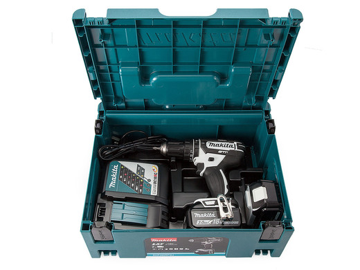 iBood Home & Living - Makita 18V Combi-boor + 2 accu?s iBood Home & Living - Makita 18V Combi-boor + 2 accu?s