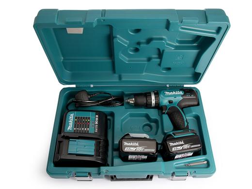 iBood Home & Living - Makita 18V klop-/schroefboor + 2 accu?s iBood Home & Living - Makita 18V klop-/schroefboor + 2 accu?s