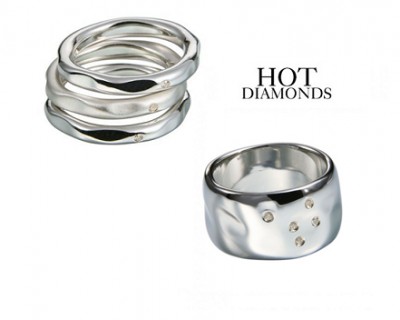 iChica - Kies uit twee prachtige Hot Diamonds zilveren ringen met diamanten iChica - Kies uit twee prachtige Hot Diamonds zilveren ringen met diamanten