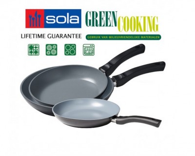 iChica - Koken met Kwaliteitspannen! Sola 3-delige aluminium koekenpannenset met keramische anti-aanbaklaag iChica - Koken met Kwaliteitspannen! Sola 3-delige aluminium koekenpannenset met keramische anti-aanbaklaag