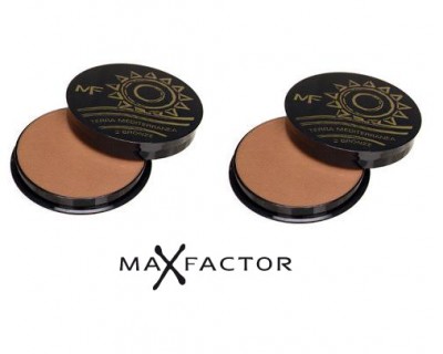 iChica - Laat jezelf stralen met Max Factor Bronzing Powder (2 stuks)!