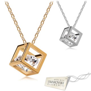 iChica - Swarovski Elements Cube Ketting iChica - Swarovski Elements Cube Ketting