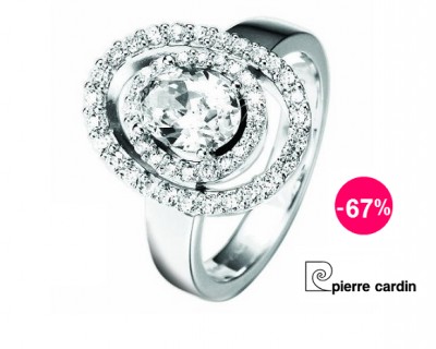 iChica - Uitbundige zilveren Pierre Cardin ring ingezet met vele zirkonia's