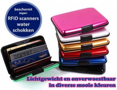 IDiva - Alu Wallet in diverse kleuren IDiva - Alu Wallet in diverse kleuren