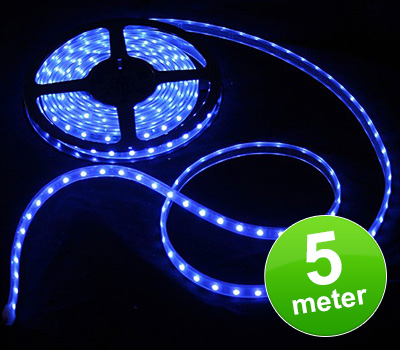 Koopjessite - LED Strip met afstandsbediening (5 meter, RGB) Koopjessite - LED Strip met afstandsbediening (5 meter, RGB)