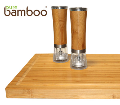Koopjessite - PURE BAMBOO Keukenset: XXL snijplank en 2x Elektrische peper/zout molen Koopjessite - PURE BAMBOO Keukenset: XXL snijplank en 2x Elektrische peper/zout molen