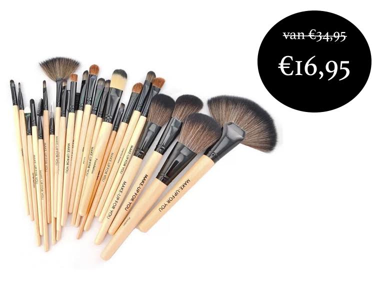 Lifestyle Deal - 24-Delige Make-Up Kwasten Set: Altijd De Juiste Kwast! Lifestyle Deal - 24-Delige Make-Up Kwasten Set: Altijd De Juiste Kwast!