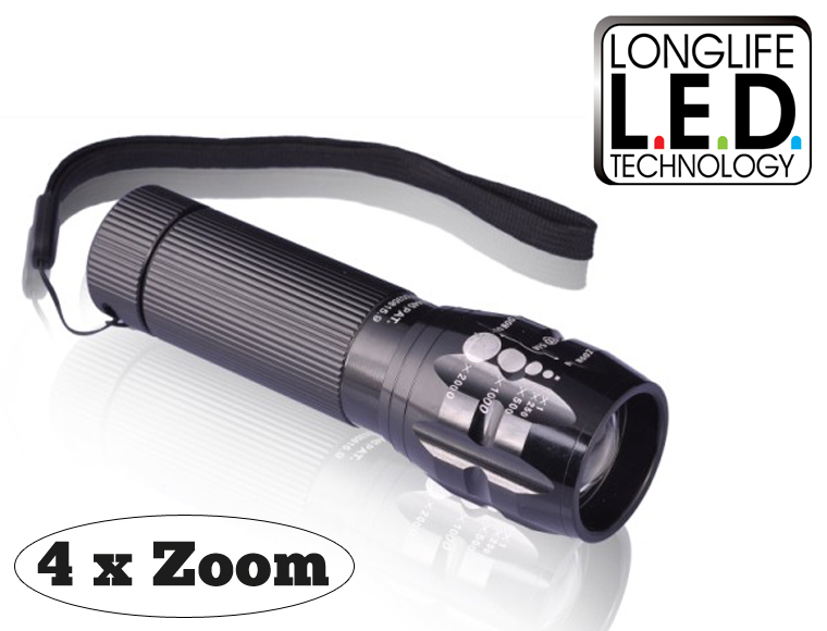 Lifestyle Deal - Superfelle Led Zaklamp Met 4 X Zoom Lifestyle Deal - Superfelle Led Zaklamp Met 4 X Zoom