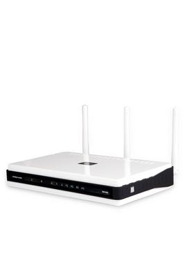 Wehkamp Daybreaker - D-Link Dir-655/E Gigabit Router