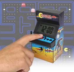 Mega Gadgets - Arcade Alarm Clock Mega Gadgets - Arcade Alarm Clock
