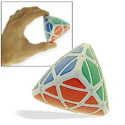 Mega Gadgets - Pyramid Cube