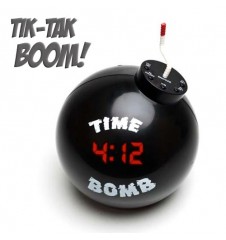 Mega Gadgets - Time Bomb Alarm Klok Mega Gadgets - Time Bomb Alarm Klok
