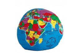 Nice Deals - 27Cm Hug A Planet Fairtrade Kussen