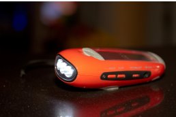 Nice Deals - Retro Zaklamp Op Zonne-energie Nice Deals - Retro Zaklamp Op Zonne-energie