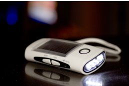 Nice Deals - Solar Radio Zaklamp Nice Deals - Solar Radio Zaklamp