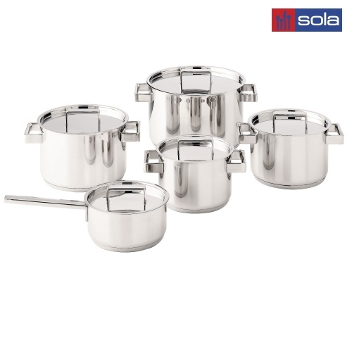 One Day For Her - Sola Carré pannenset (5-delig) One Day For Her - Sola Carré pannenset (5-delig)