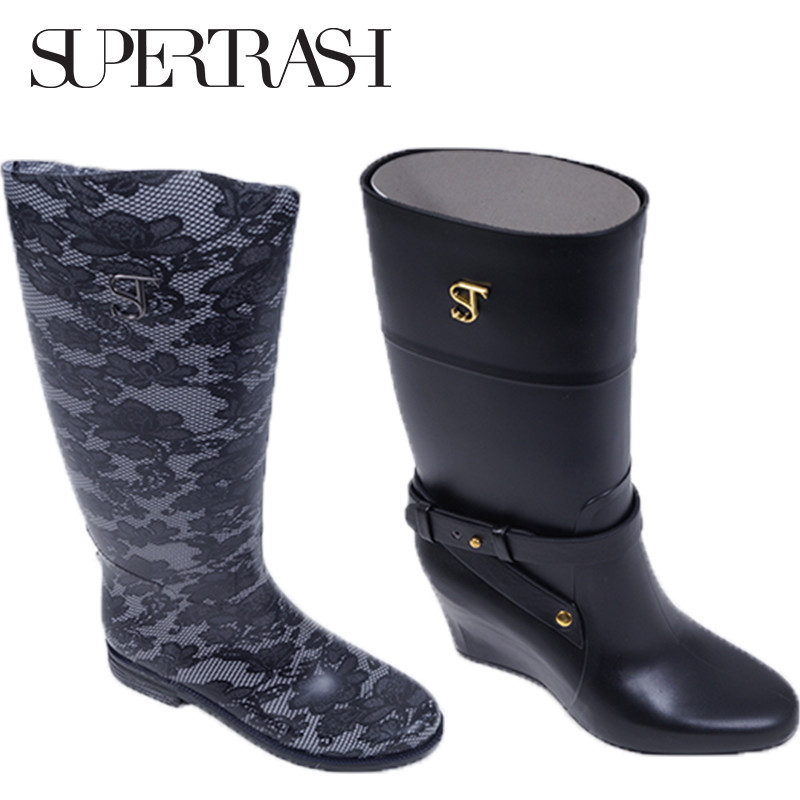 One Day For Ladies - Hippe laarsjes van Supertrash One Day For Ladies - Hippe laarsjes van Supertrash