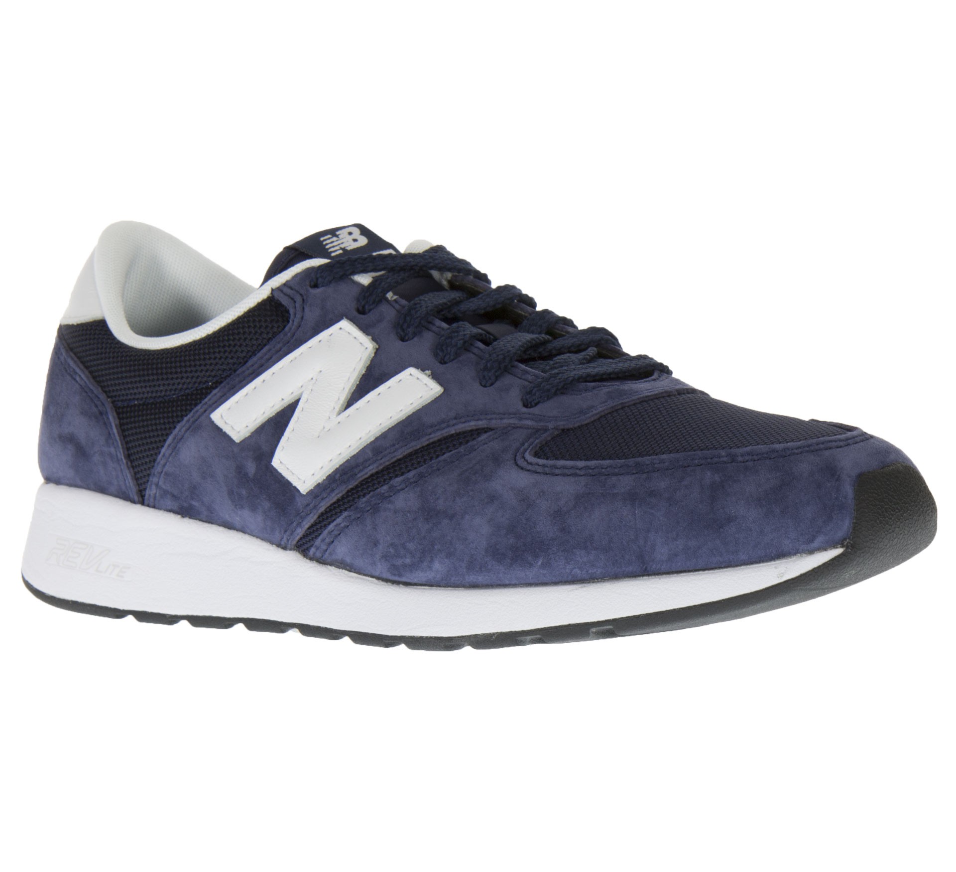 Plutosport - New Balance 420 Re-Engineered