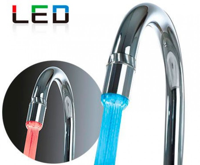 Price Attack - Led Kraan Opzetstuk Duo-pack Price Attack - Led Kraan Opzetstuk Duo-pack