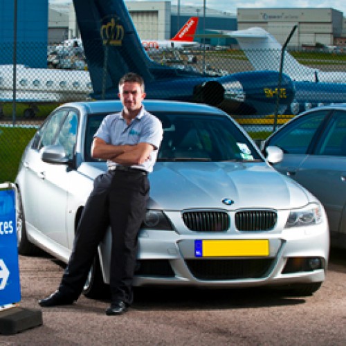 Super Dagdeal - 8 dagen Valet parkeren bij King Parking op Schiphol