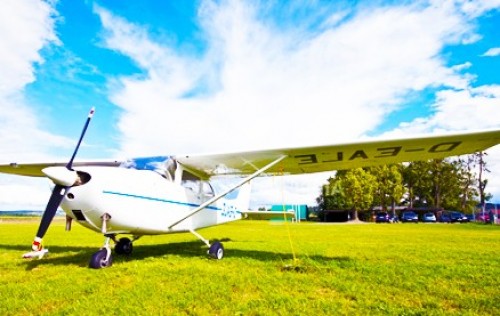 Super Dagdeal - De IJsselvlucht: een spectaculaire rondvlucht voor 3 personen langs prachtige landschappen! Super Dagdeal - De IJsselvlucht: een spectaculaire rondvlucht voor 3 personen langs prachtige landschappen!