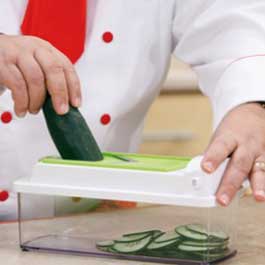 Super Dagdeal - Een 'must have' voor in iedere keuken: De Nicer Dicer Plus! Super Dagdeal - Een 'must have' voor in iedere keuken: De Nicer Dicer Plus!