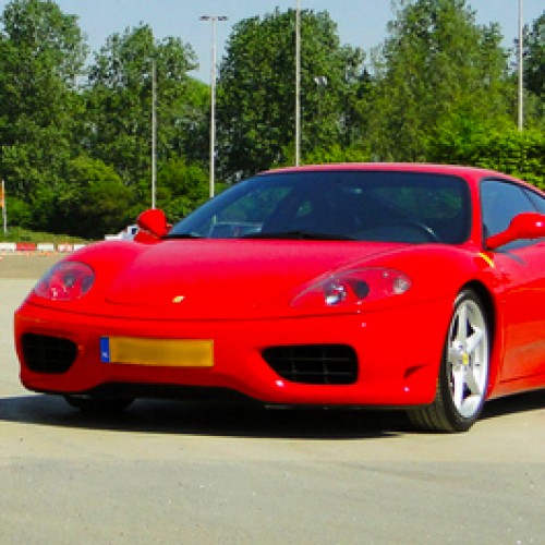 Super Dagdeal - Rijden in een Ferrari 360 Modena