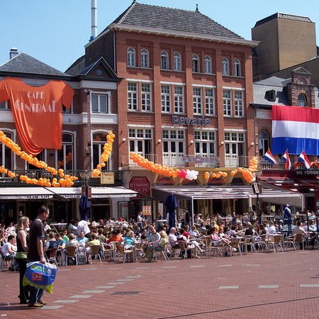 TravelBird - 3 dagen bruisend Eindhoven, Sandton Hotel Eindhoven City Centre TravelBird - 3 dagen bruisend Eindhoven, Sandton Hotel Eindhoven City Centre