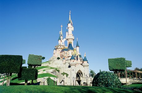 TravelBird - 4 dagen onbeperkt toegang tot Disneyland® Paris met overnachtingen in Disney&#39;s Hotel Cheyenne of Disney&#39;s Davy Crockett Ranch vanaf €174,-