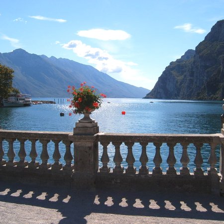 TravelBird - 8 dagen aan het Gardameer Hotel Garden*** TravelBird - 8 dagen aan het Gardameer Hotel Garden***