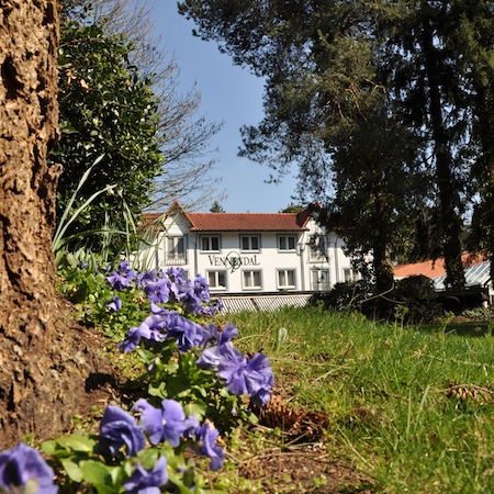 TravelBird - Beleef de Veluwe in 3 dagen vanuit het Sandton Landgoedhotel Vennendal**** met ontbijt, 1 x heerlijk 2-gangendiner en boswachterwandeling voor €69,50 p.p. TravelBird - Beleef de Veluwe in 3 dagen vanuit het Sandton Landgoedhotel Vennendal**** met ontbijt, 1 x heerlijk 2-gangendiner en boswachterwandeling voor €69,50 p.p.