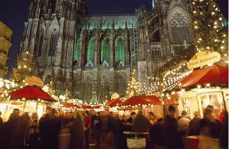 TravelBird - Geniet van de gezellige sfeer op de Keulse kerstmarkt, incl. 2 nachten in designhotel met ontbijt en parkeerplek voor €79,- p.p.