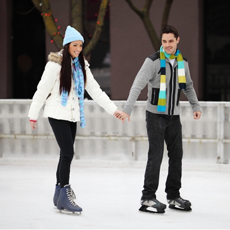 TravelBird - Kom schaatsen in Thialf inclusief overnachting in Hampshire Hotel - de Eese, stamppotmaaltijd en ontbijt nu €39,95 p.p. TravelBird - Kom schaatsen in Thialf inclusief overnachting in Hampshire Hotel - de Eese, stamppotmaaltijd en ontbijt nu €39,95 p.p.